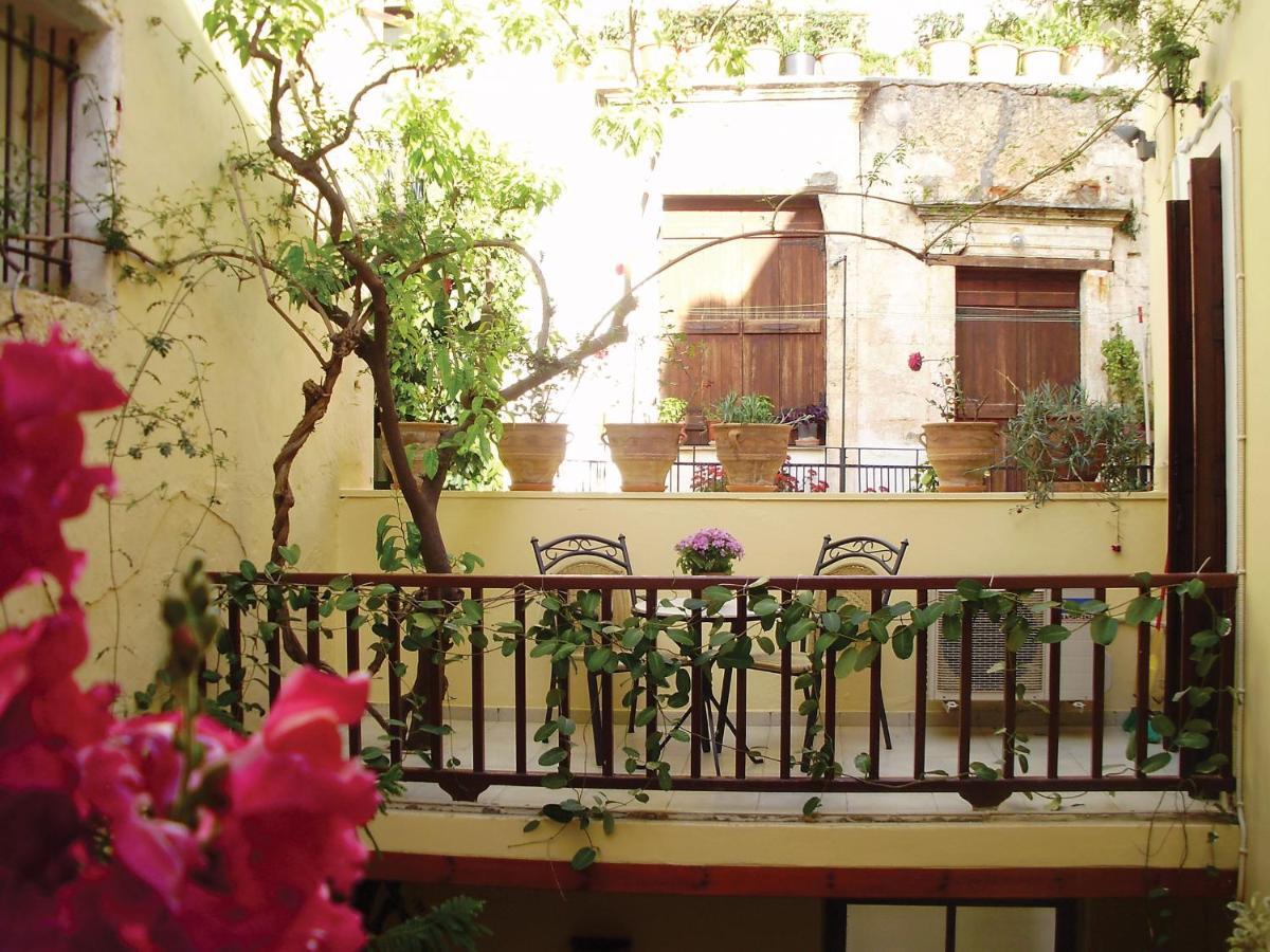 Madonna Studios Chania  Room photo