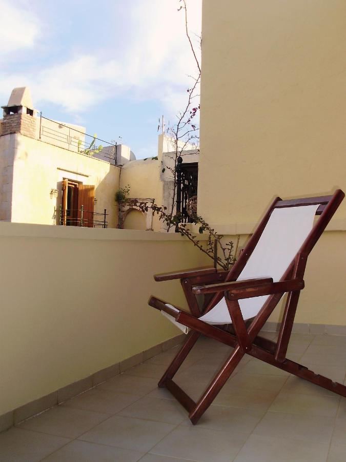 Madonna Studios Chania  Room photo