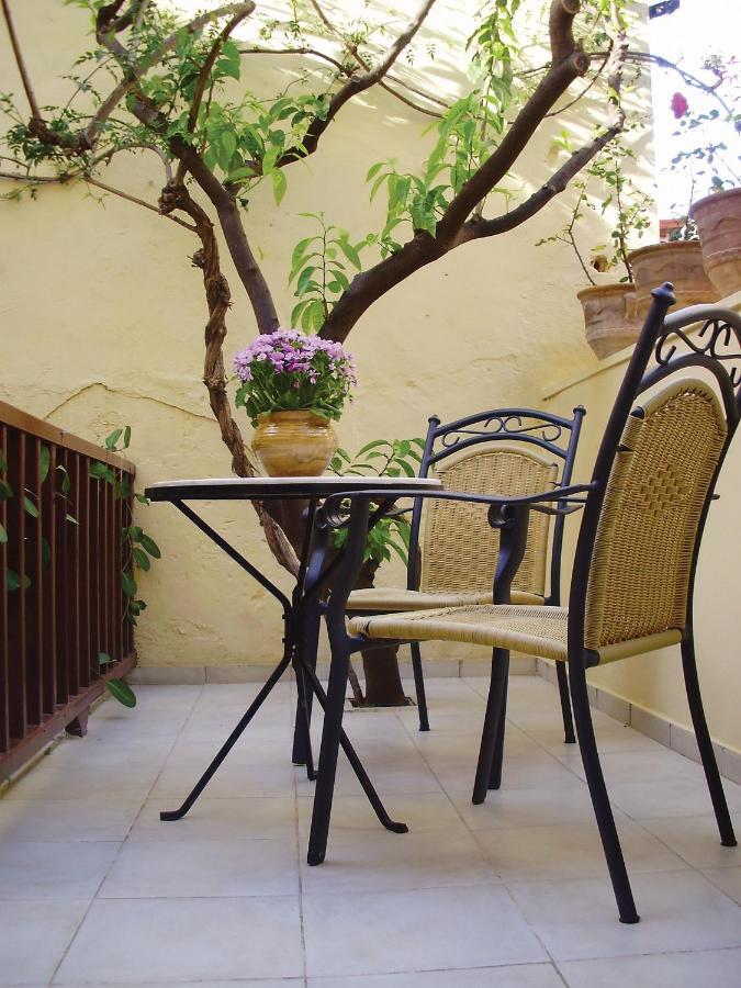 Madonna Studios Chania  Room photo